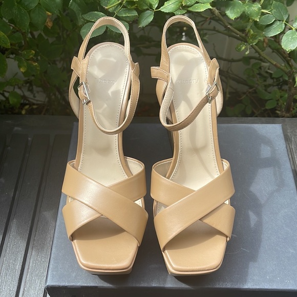 Theory - Platform Wedge Sandal in Leather - Dark Nude Size: 10 - Picture 3 of 16